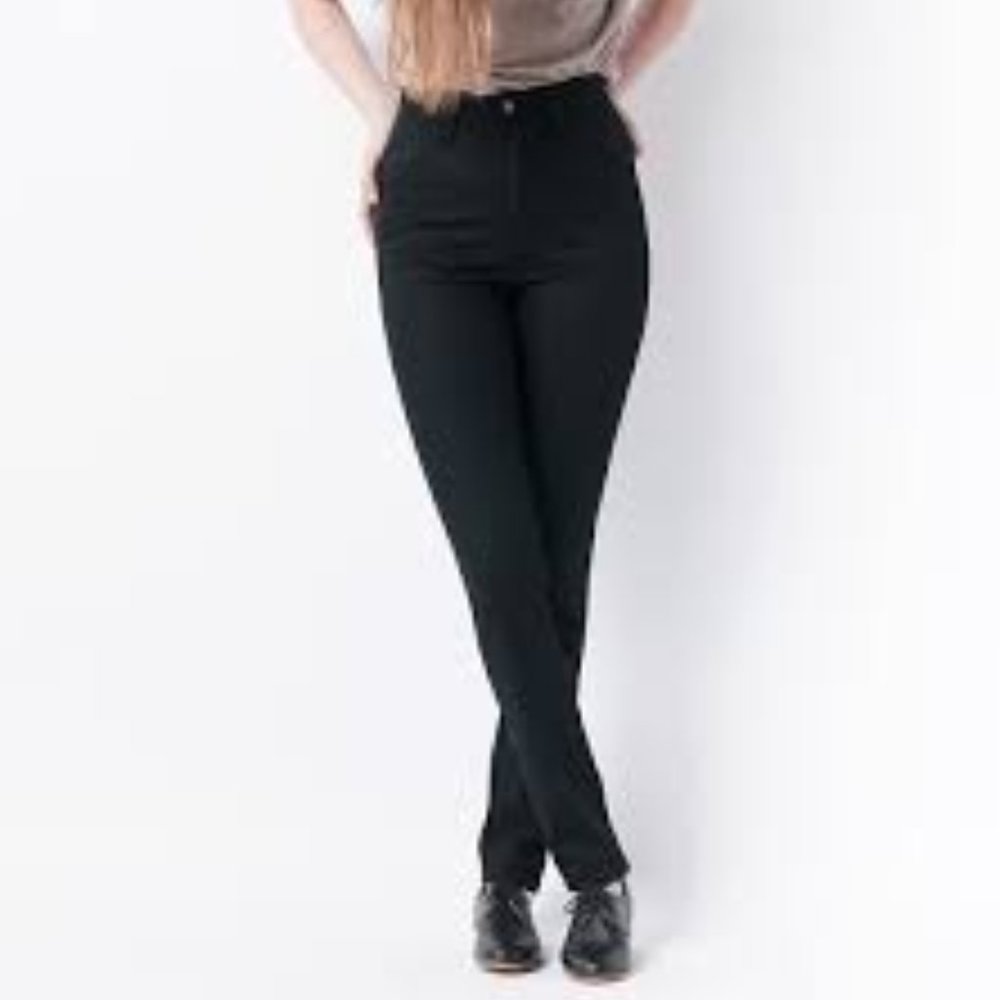 IMOGENE & WILLIE Elizabeth High Waisted Denim Jean